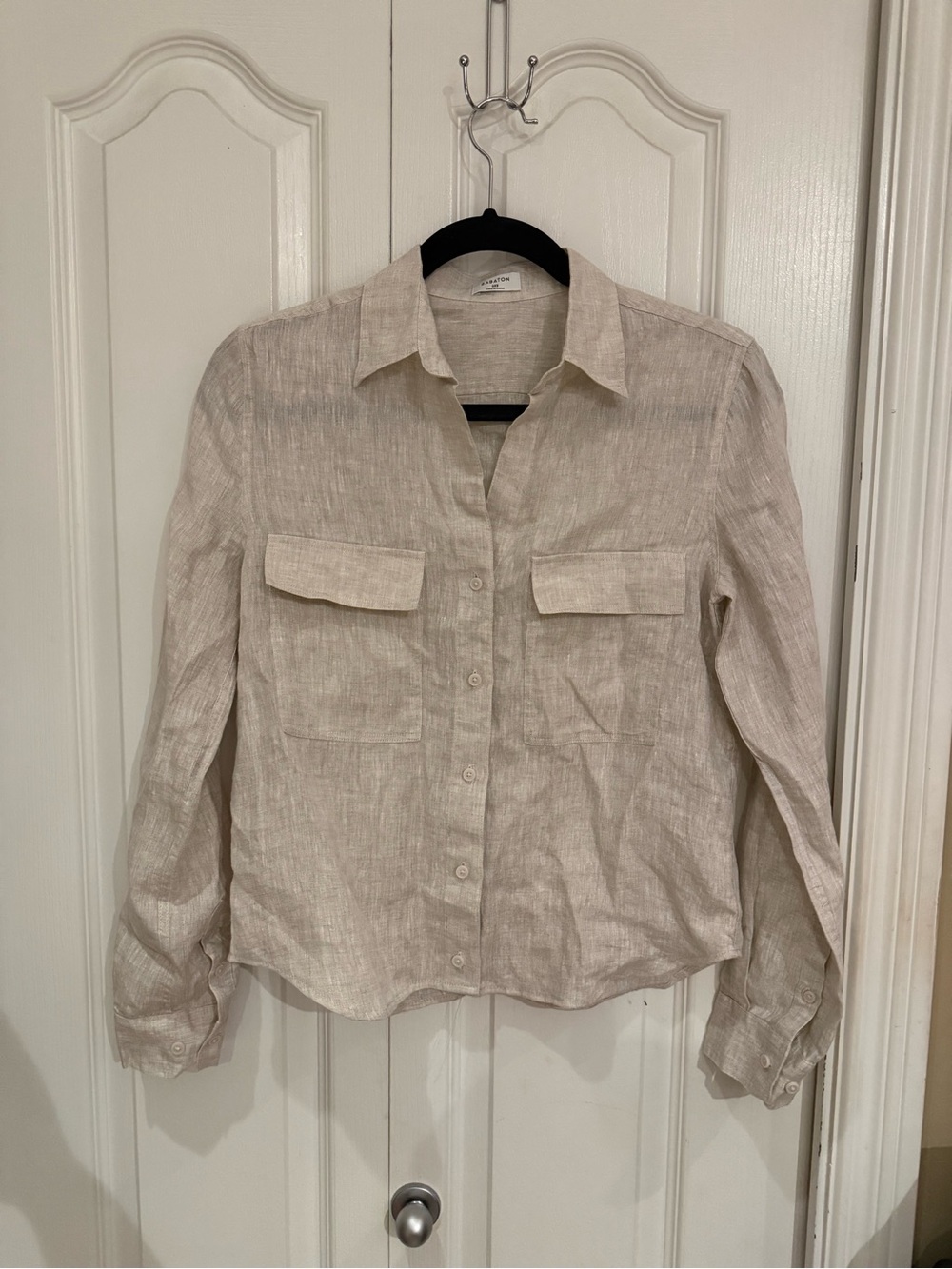 EUC Aritzia Babaton linen blouse